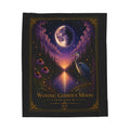 🌖 Waning Gibbous Moon Crane Velveteen Plush Blanket – July Moon Phase Gift – Celestial Home Decor